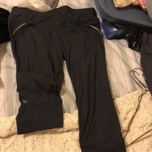 Capri athleta leggings
